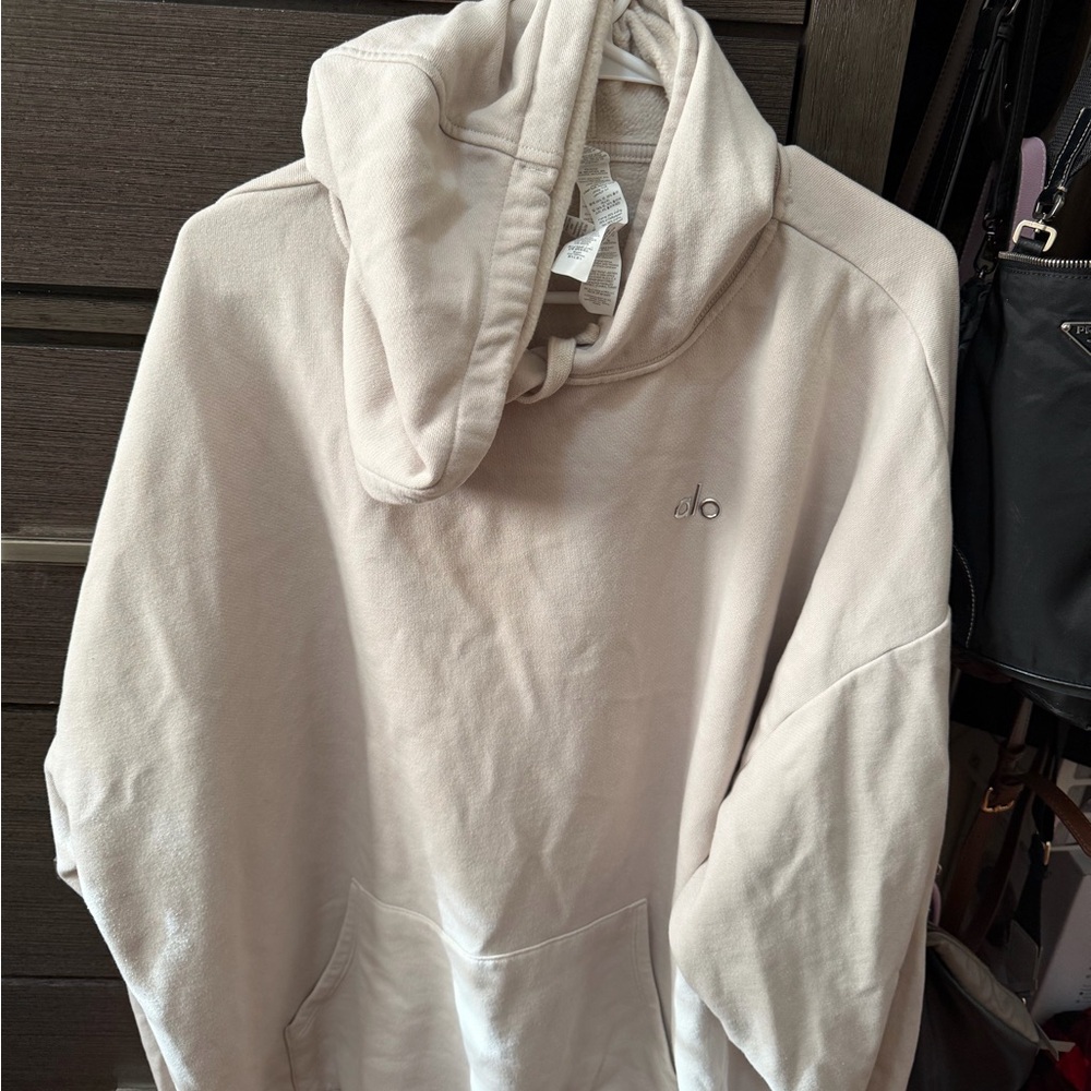 ALO Yoga Oversized Hoodie in Light Beige